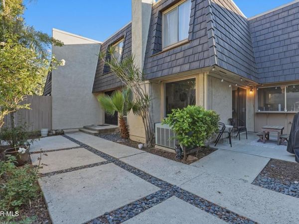 1530 Plumeria Circle , Thousand Oaks, CA 91360