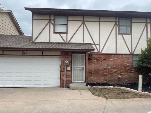 8300 NW 10th Street, Unit 28, Oklahoma City, OK 73127