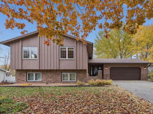 20856 Iran Avenue, Lakeville, MN 55044