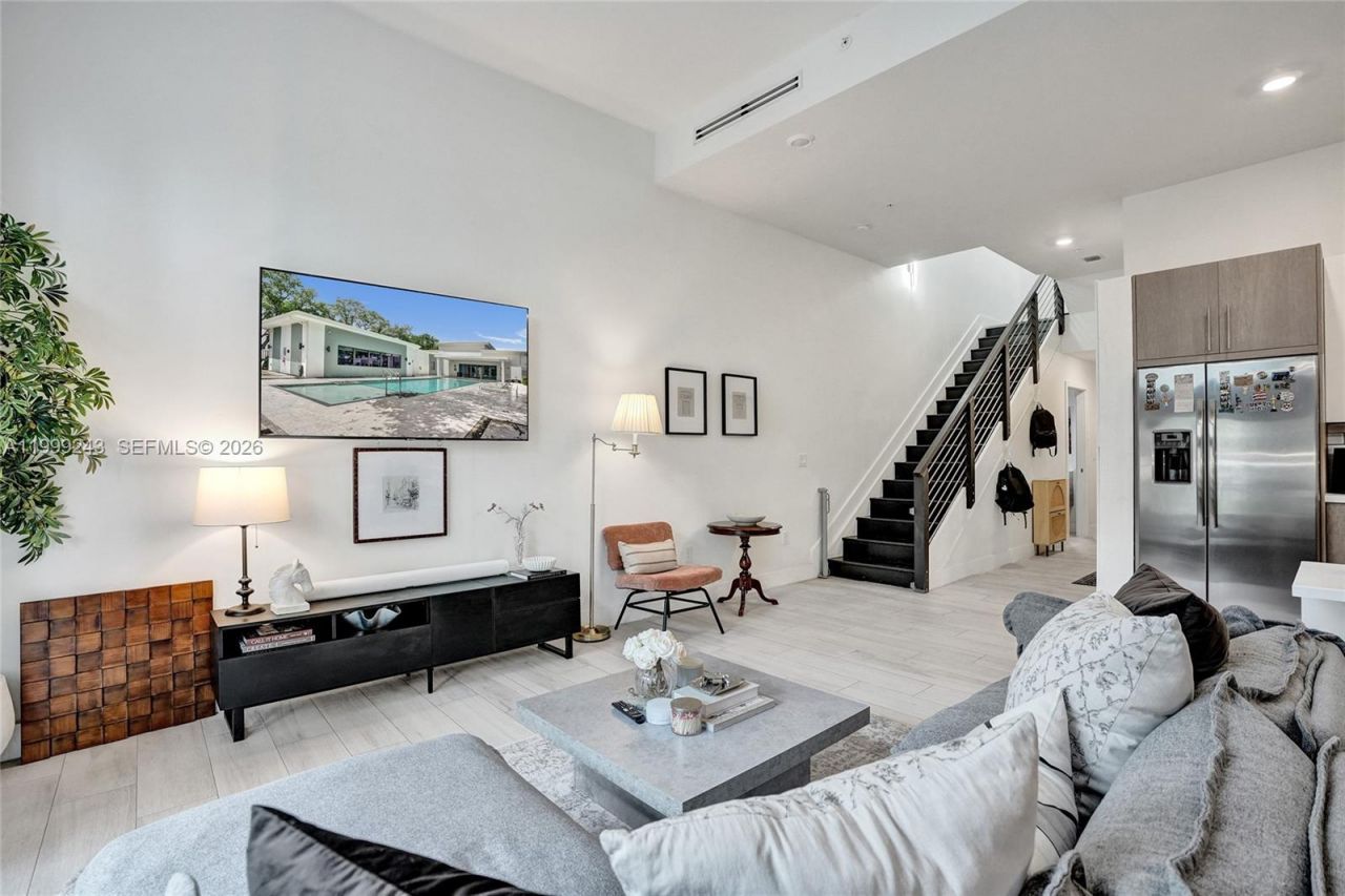 4373 NW 9th St, Plantation, FL 33317 Photo