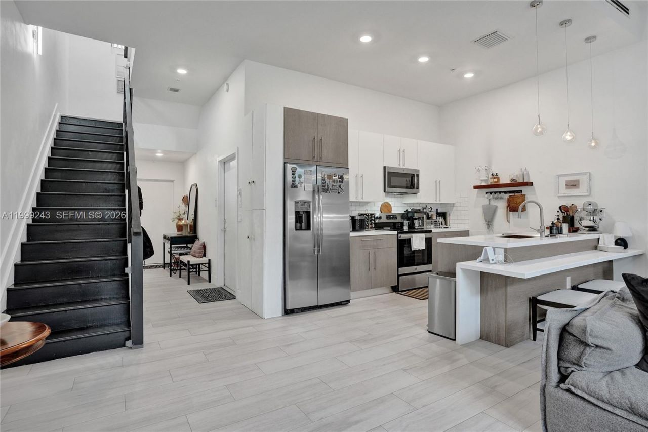 4373 NW 9th St, Plantation, FL 33317 Photo