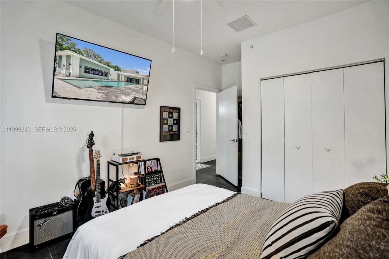 4373 NW 9th St, Plantation, FL 33317 Photo