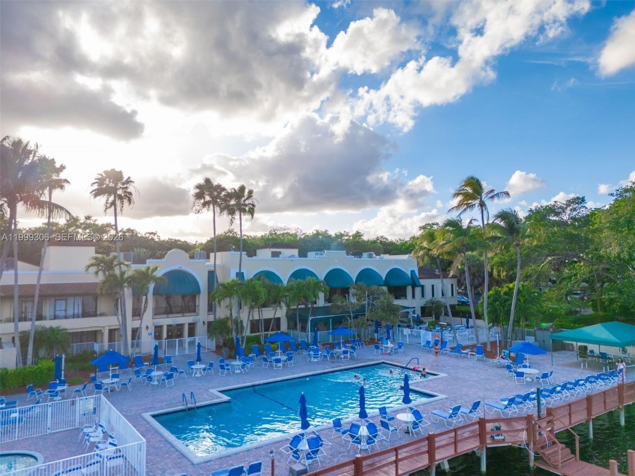 9311 Orange Grove Dr, Unit 211, Davie, FL 33324 Photo