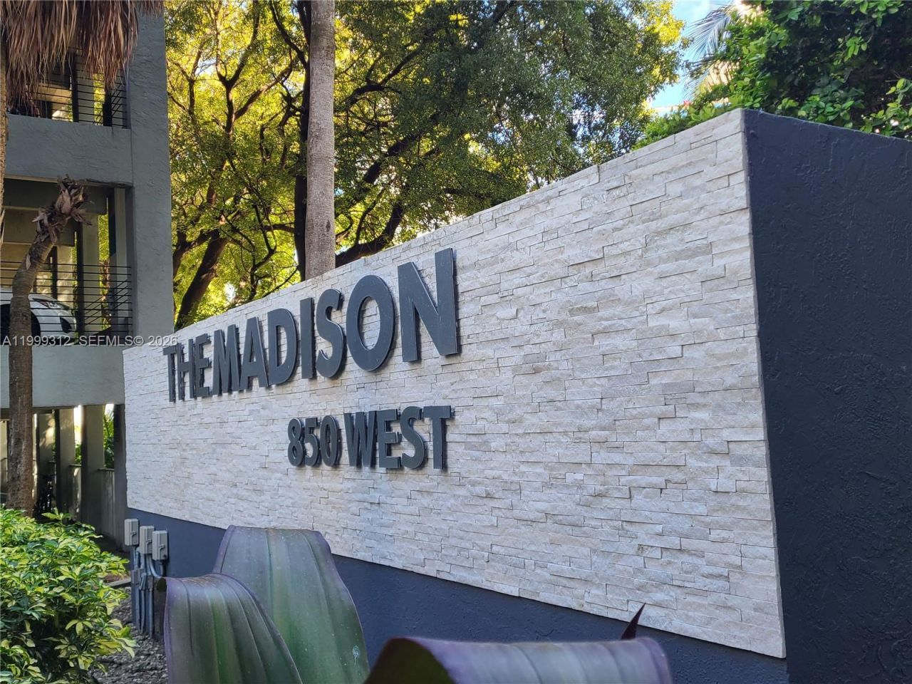 850 N Miami Ave, Unit W-605, Miami, FL 33136 Photo