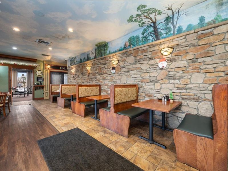 4415 Liberty Avenue, Vermilion, OH 44089 Photo 10