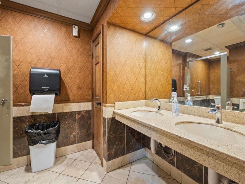 4415 Liberty Avenue, Vermilion, OH 44089 Photo 19