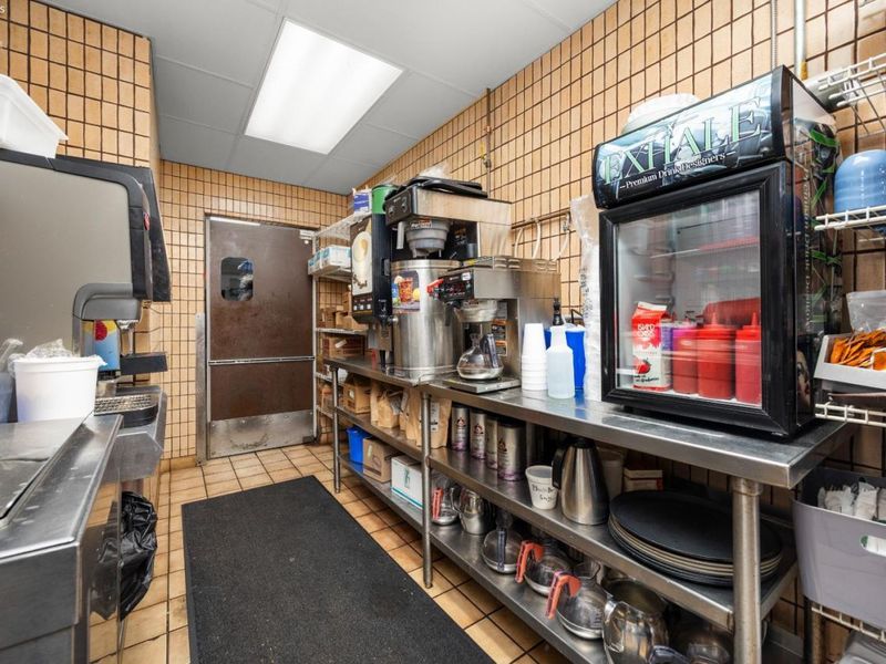 4415 Liberty Avenue, Vermilion, OH 44089 Photo 21