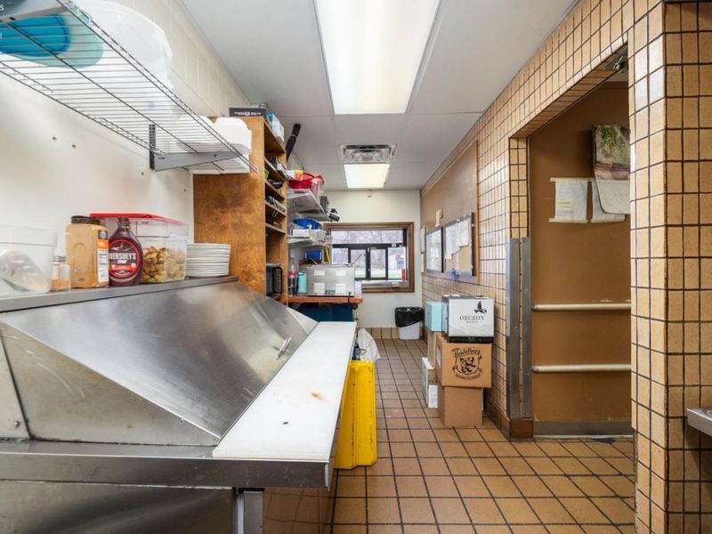 4415 Liberty Avenue, Vermilion, OH 44089 Photo 22