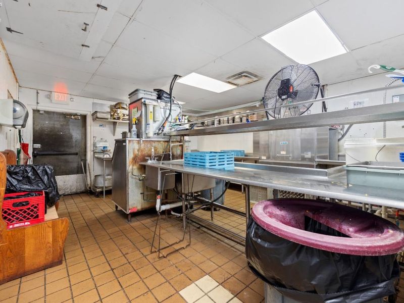 4415 Liberty Avenue, Vermilion, OH 44089 Photo 27