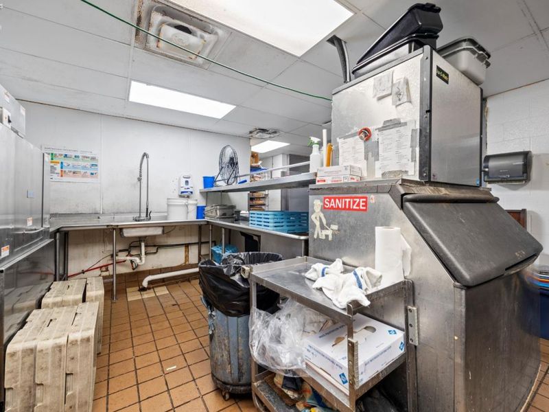 4415 Liberty Avenue, Vermilion, OH 44089 Photo 31