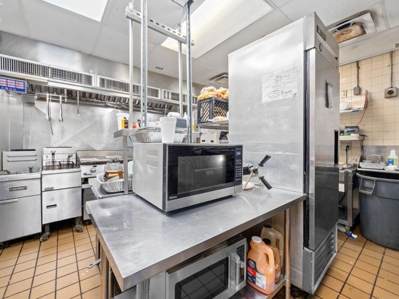 4415 Liberty Avenue, Vermilion, OH 44089 Photo 34