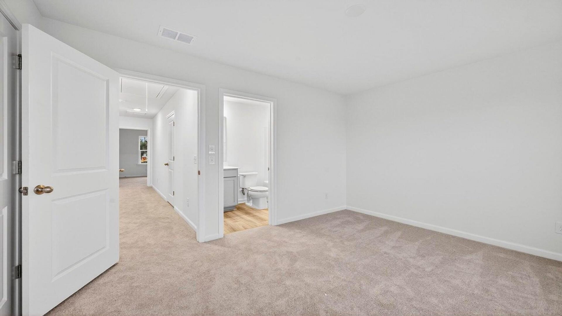 4633 Forest Hills Drive Photo 19