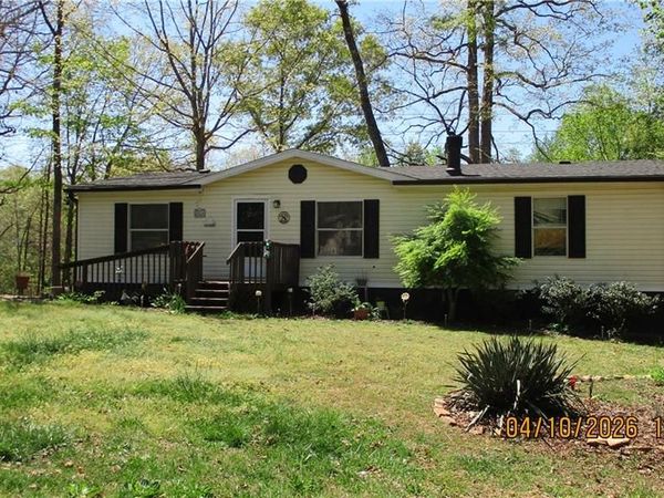 5507 Hemlock Court, Lula, GA 30554