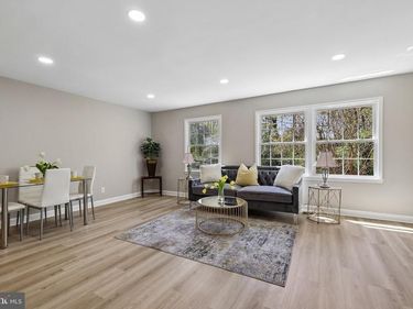6302 PADDINGTON LANE, CENTREVILLE, VA 20120