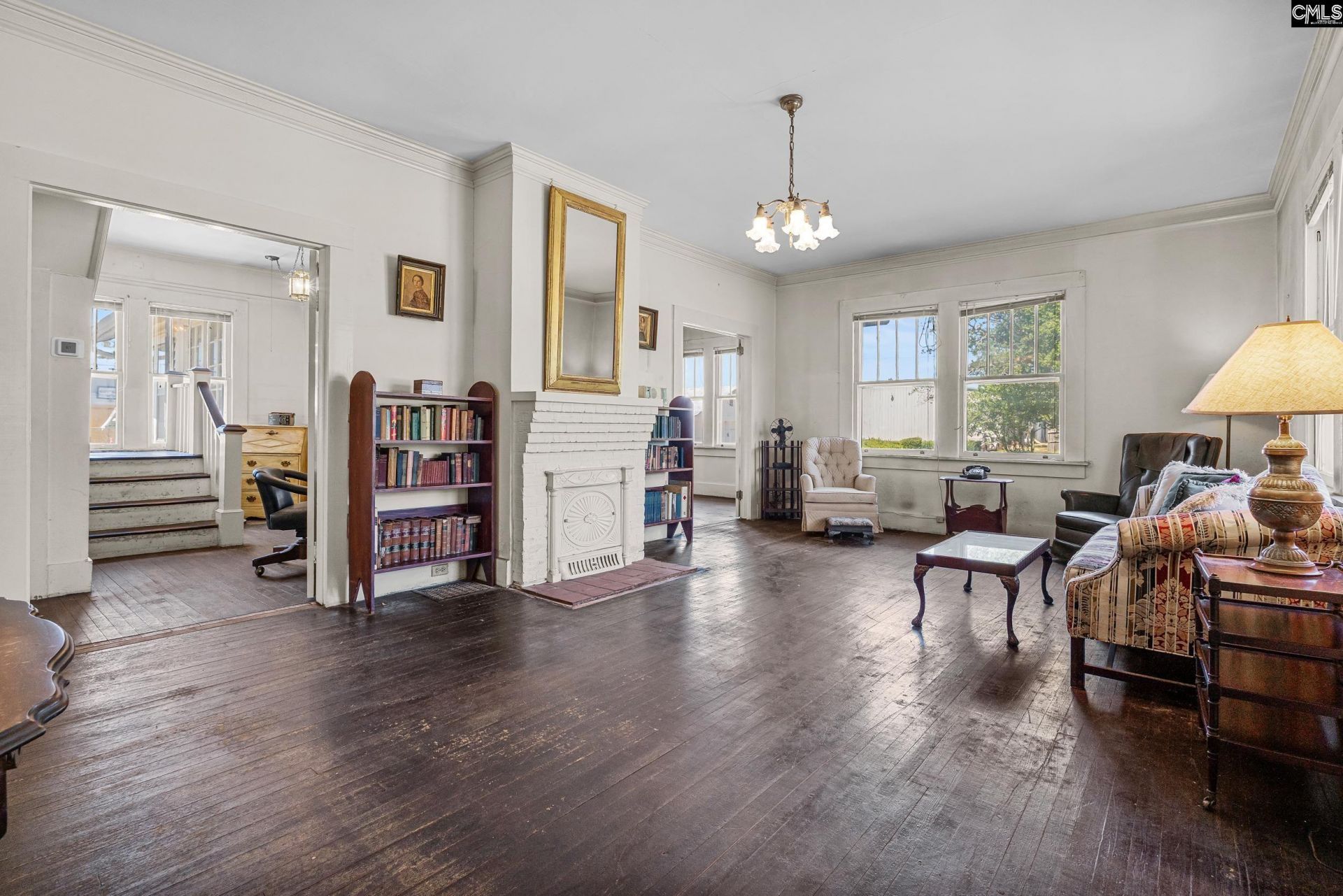 311 Camelia Street  Photo 11