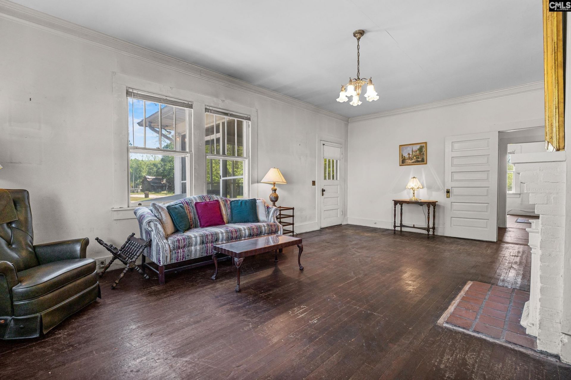 311 Camelia Street  Photo 12