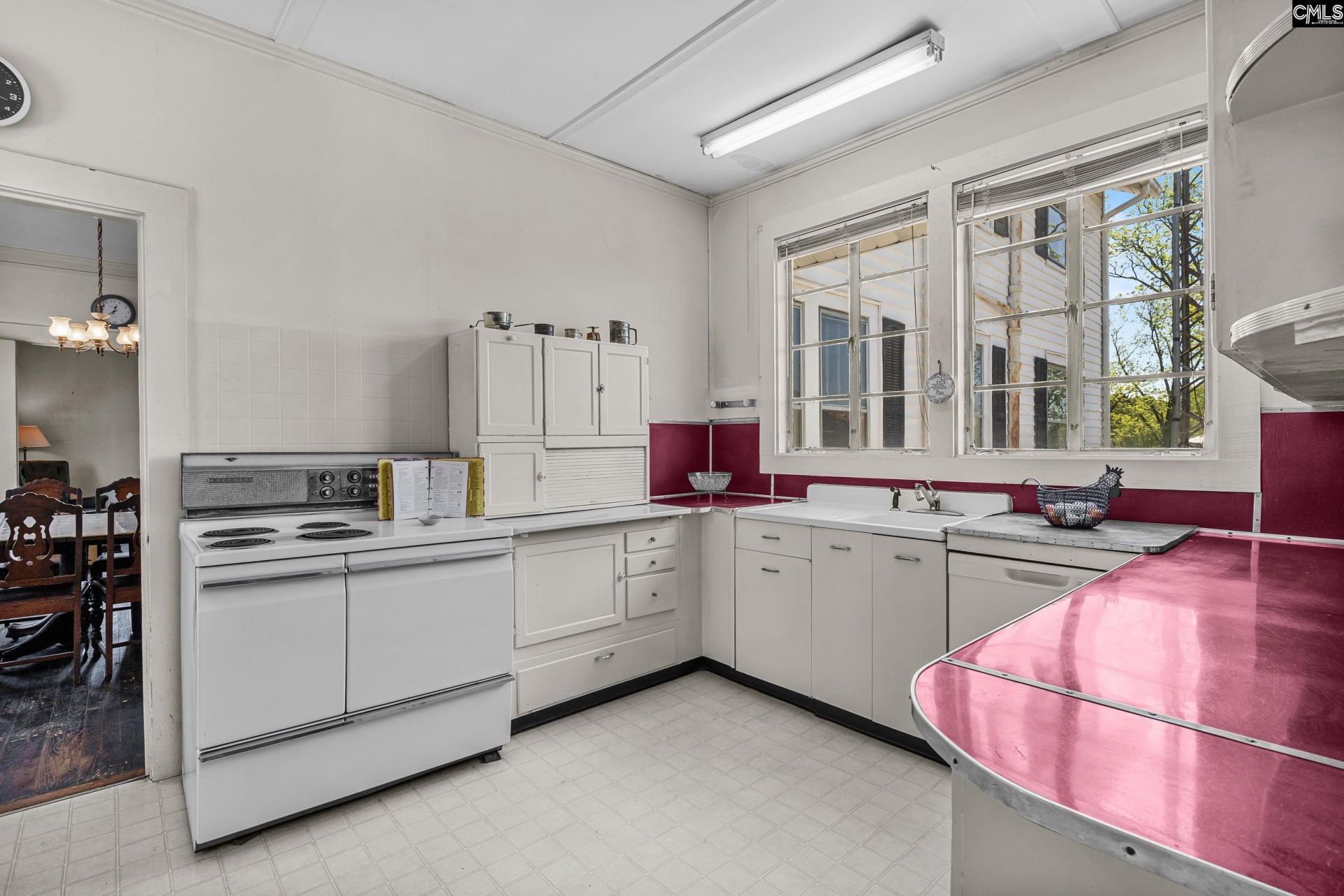 311 Camelia Street  Photo 16