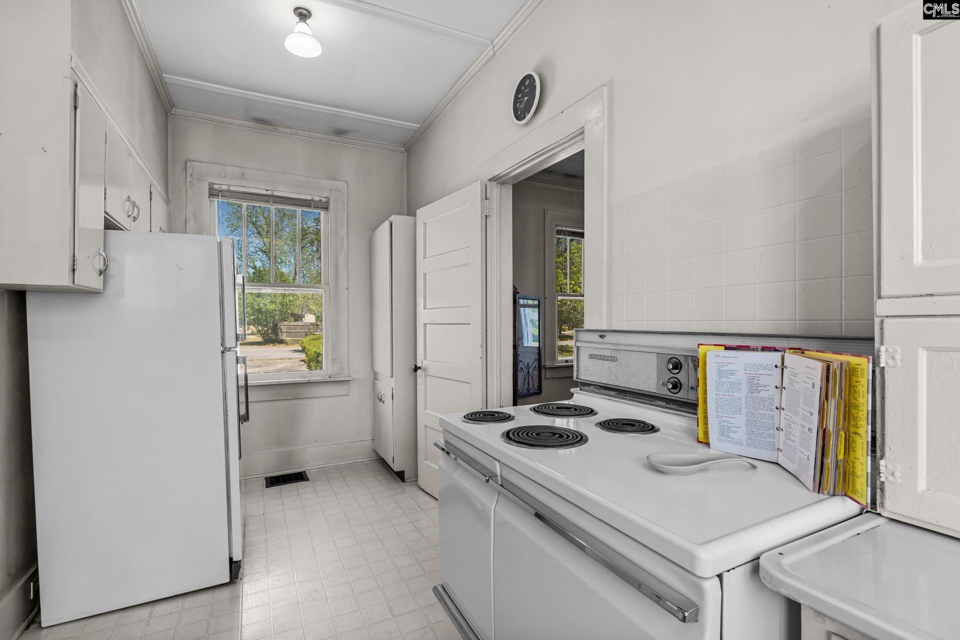 311 Camelia Street  Photo 18