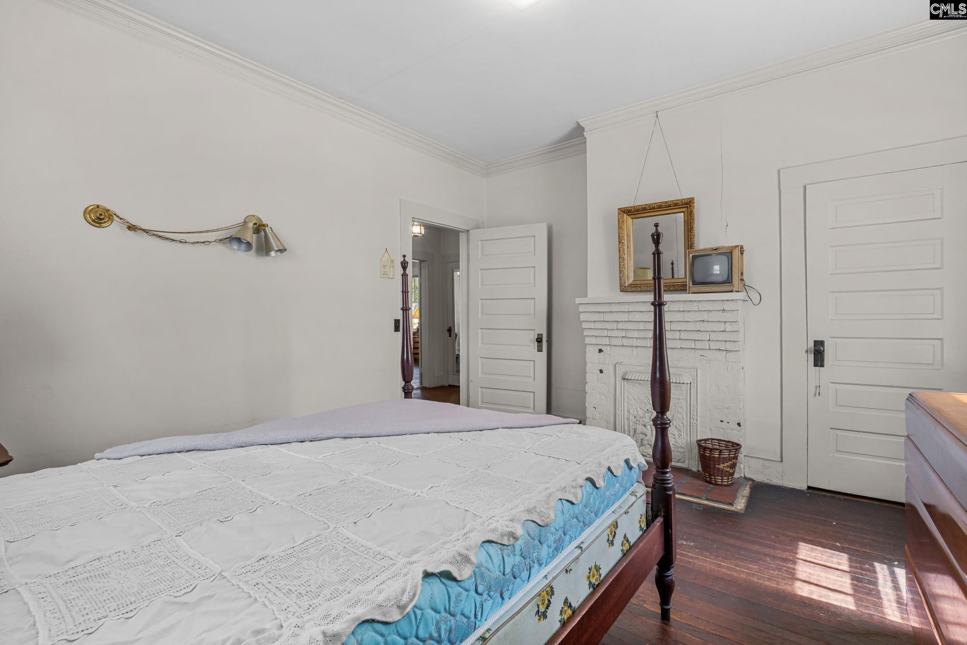 311 Camelia Street  Photo 23