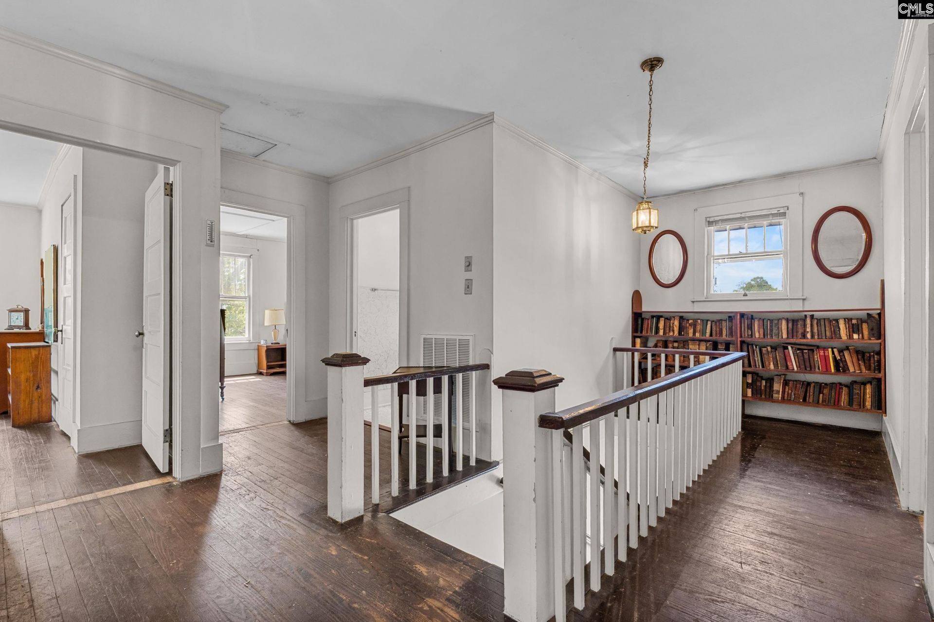 311 Camelia Street  Photo 26