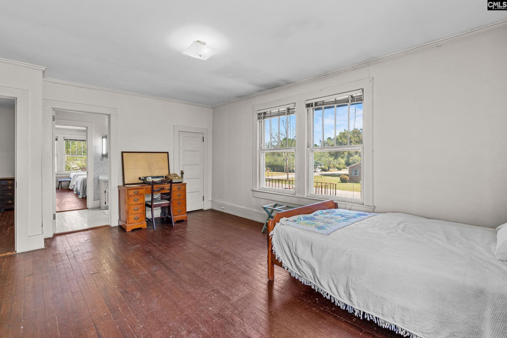 311 Camelia Street  Photo 27