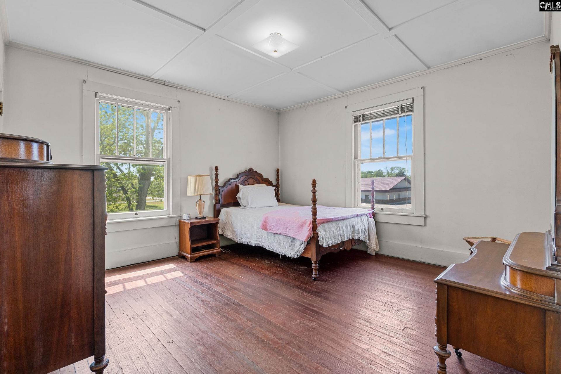 311 Camelia Street  Photo 33