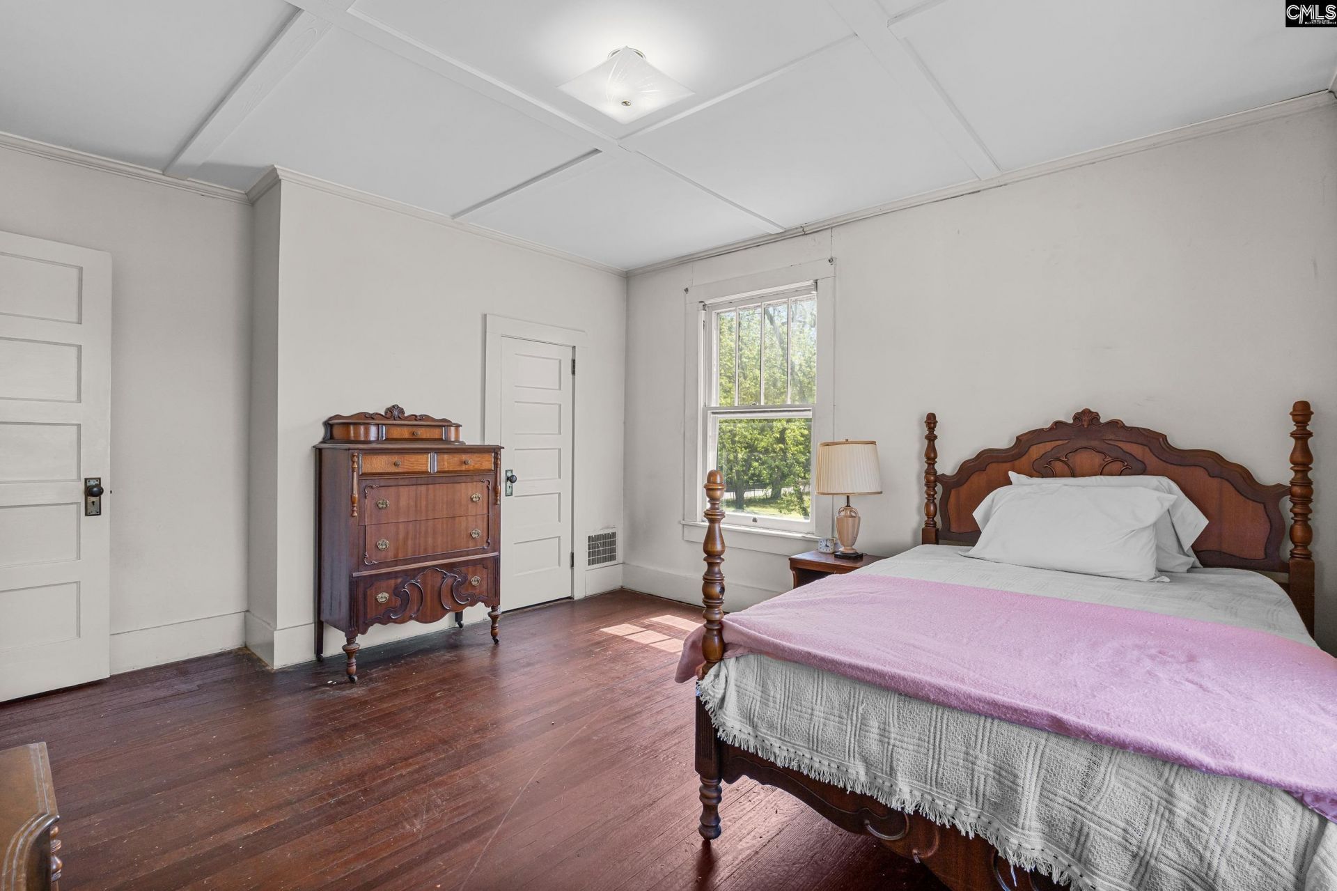 311 Camelia Street  Photo 34