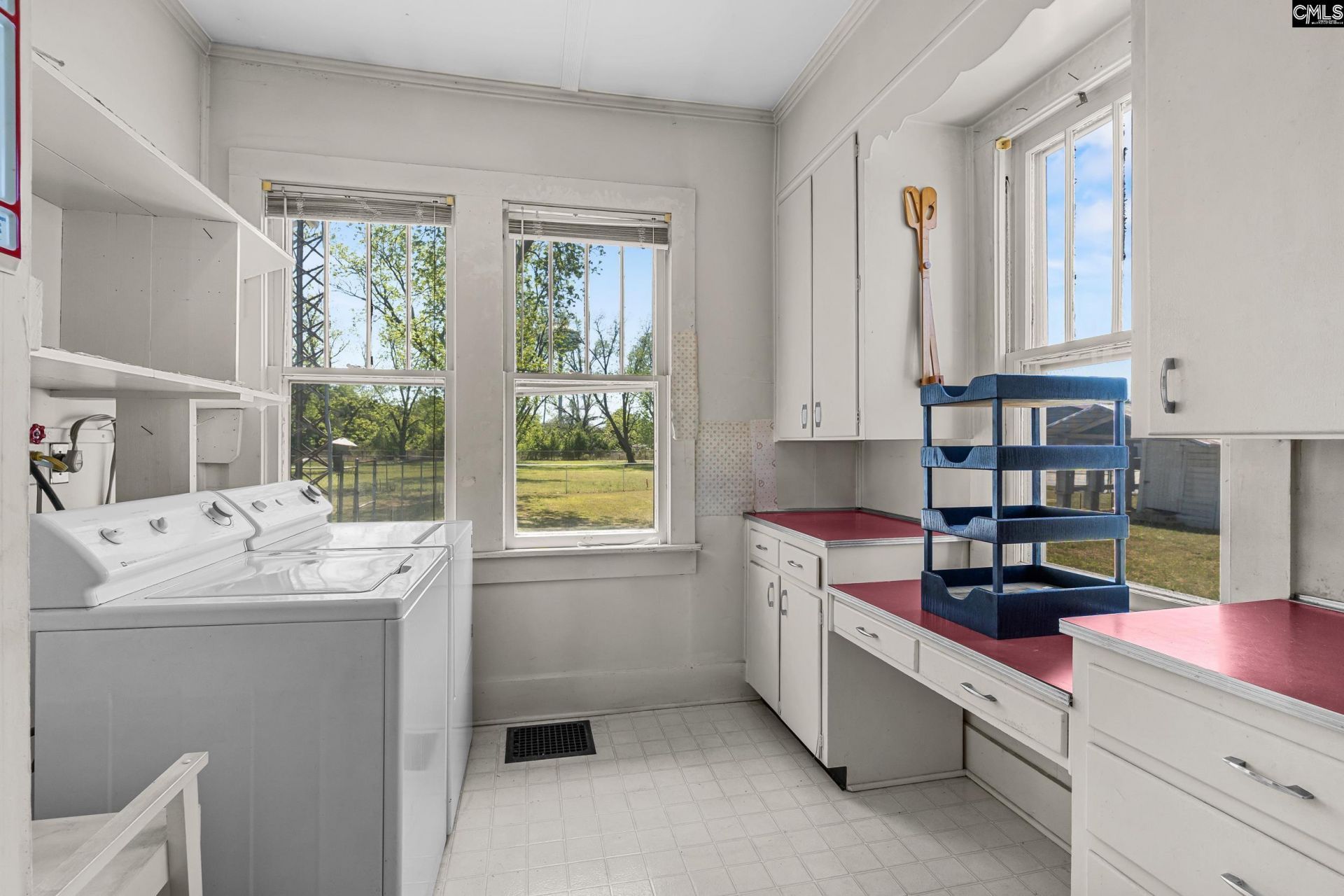 311 Camelia Street  Photo 37