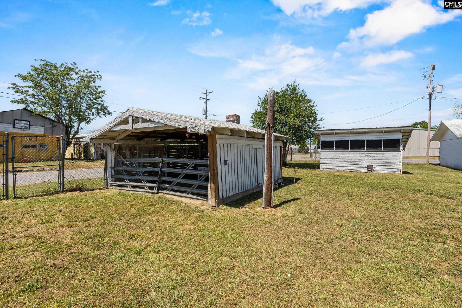 311 Camelia Street  Photo 39