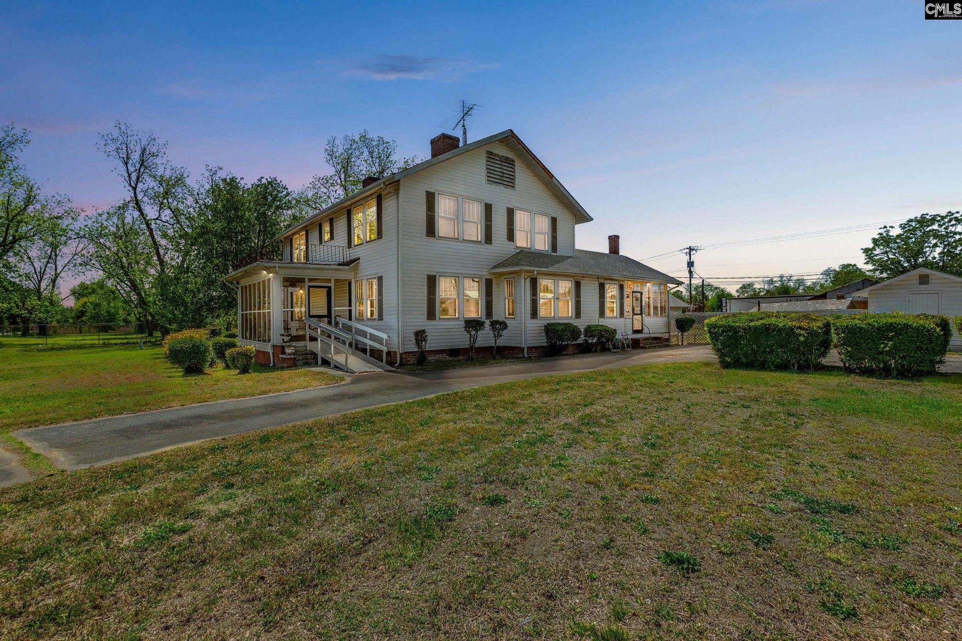 311 Camelia Street  Photo 4