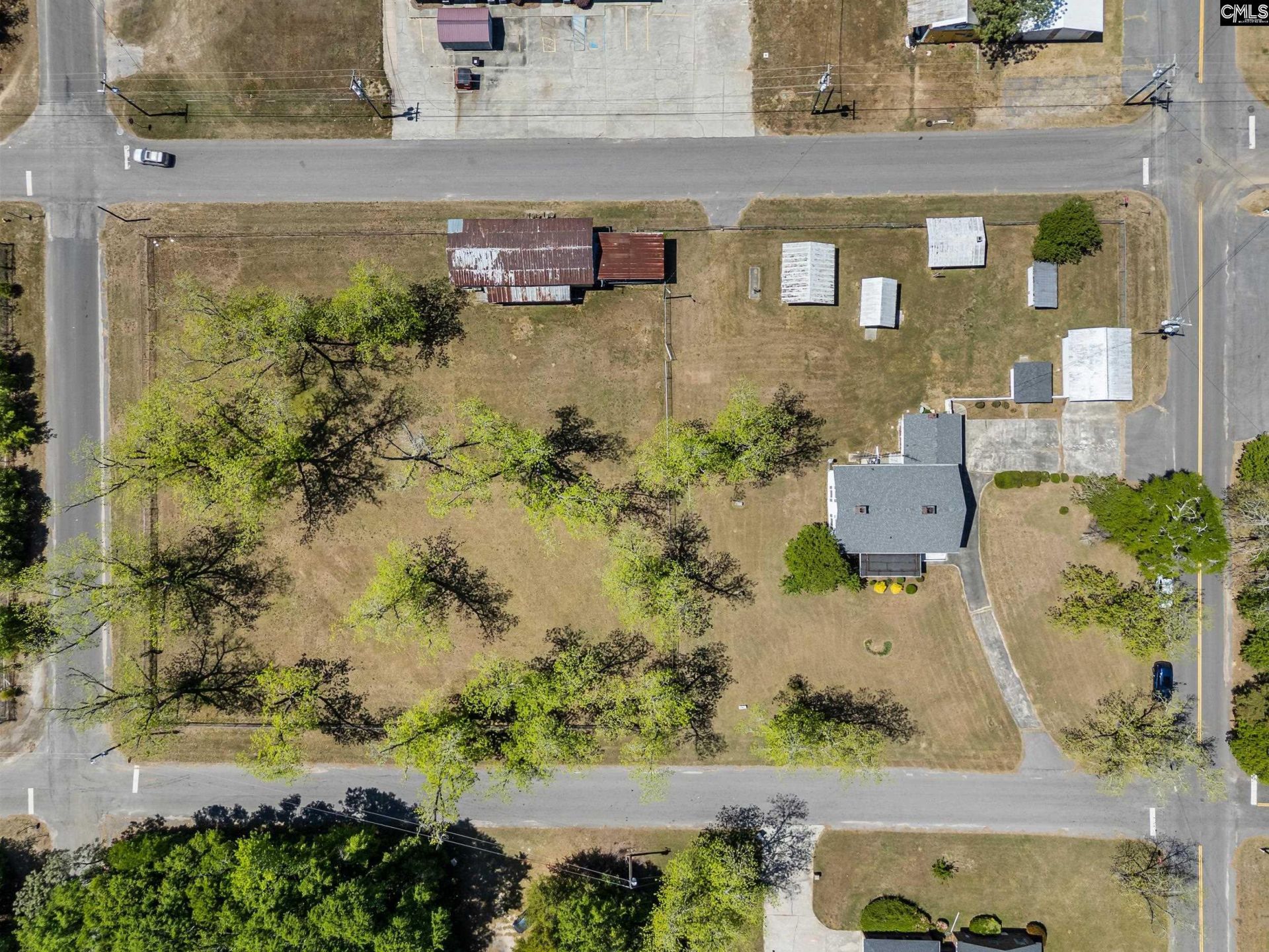 311 Camelia Street  Photo 51