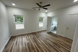 137 Rochelle Drive  photo 4