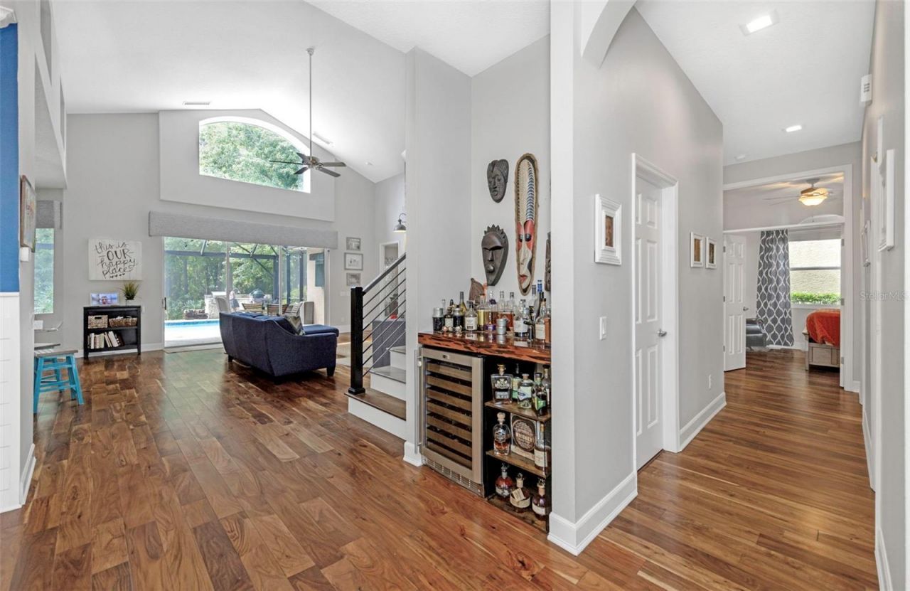 10422 Greendale Drive, Tampa, FL 33626 Photo