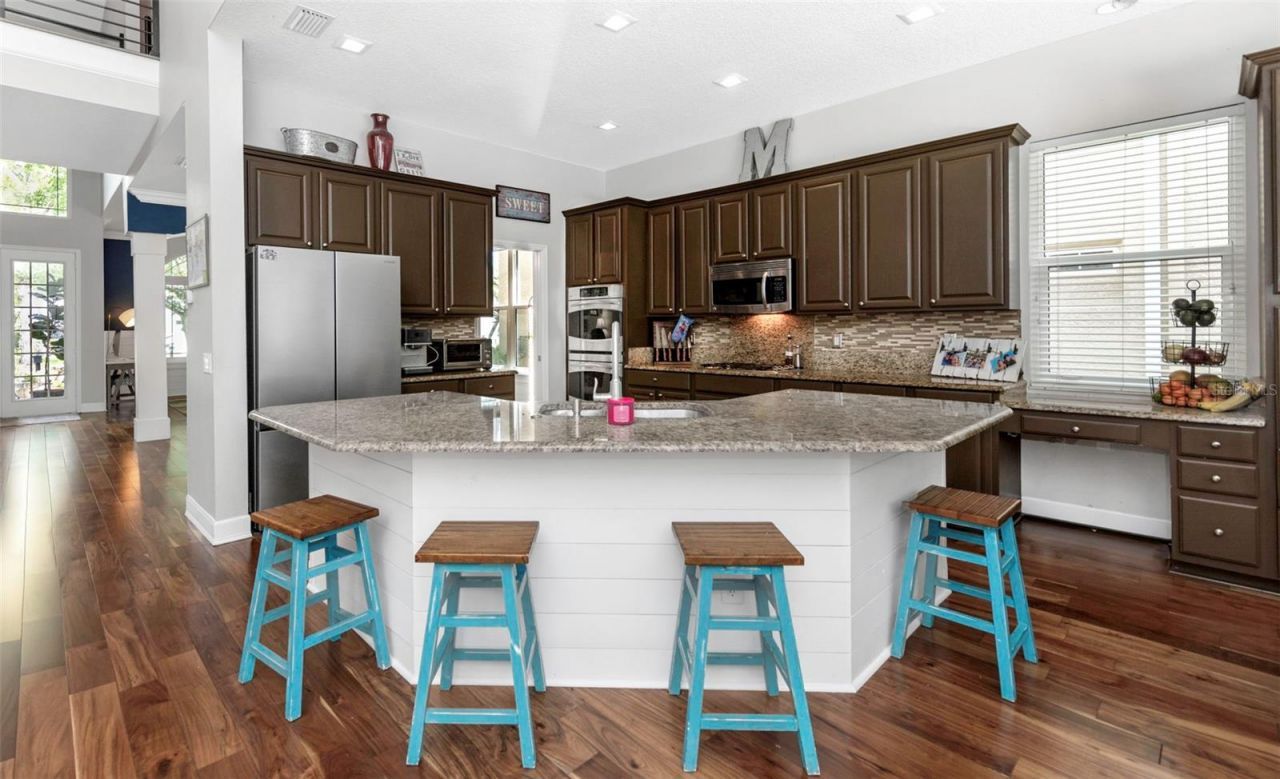 10422 Greendale Drive, Tampa, FL 33626 Photo