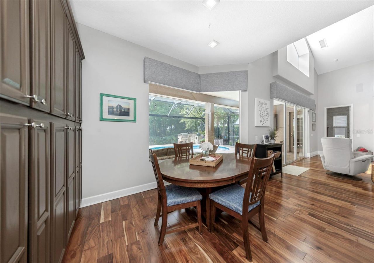 10422 Greendale Drive, Tampa, FL 33626 Photo