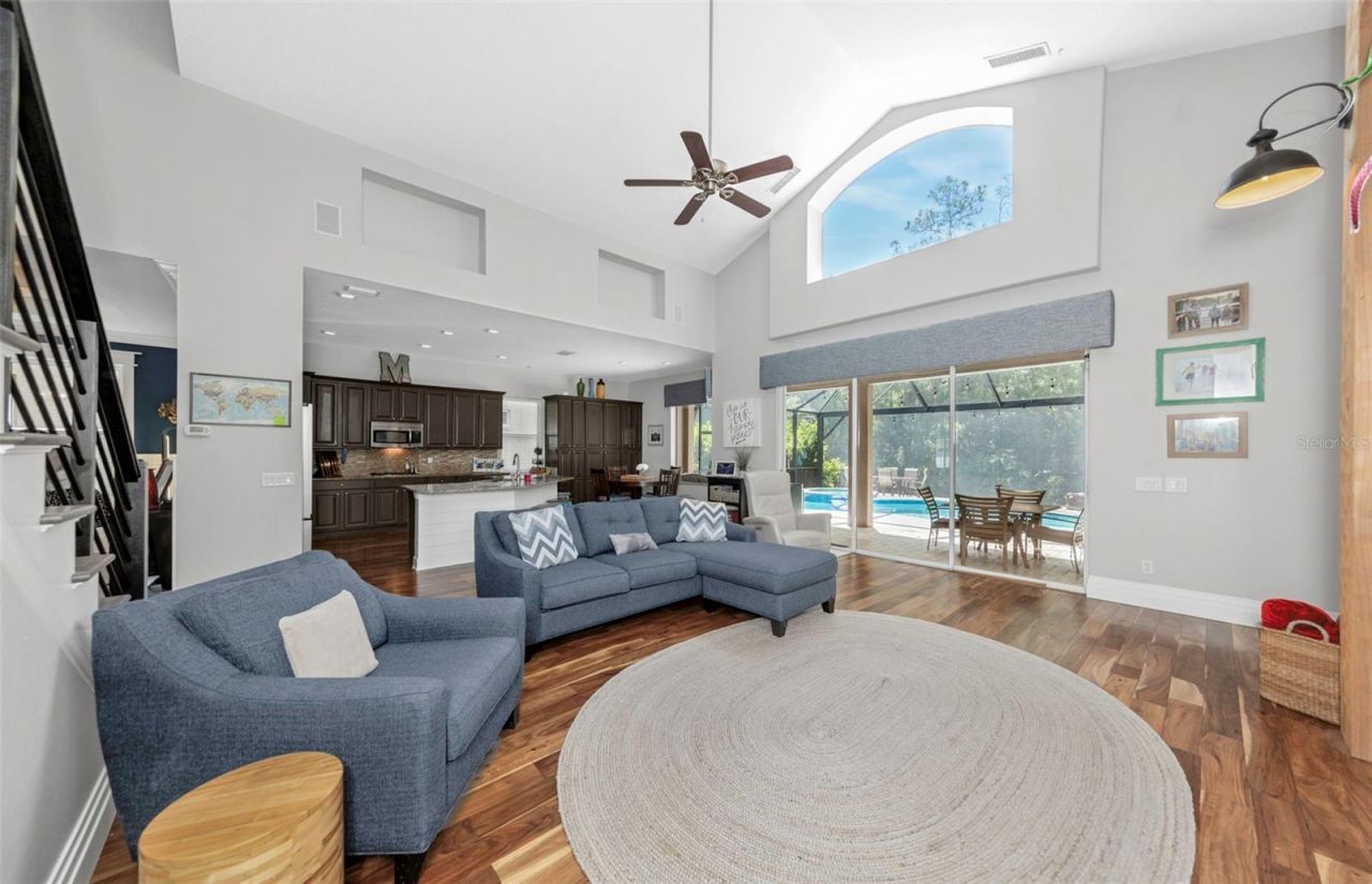 10422 Greendale Drive, Tampa, FL 33626 Photo