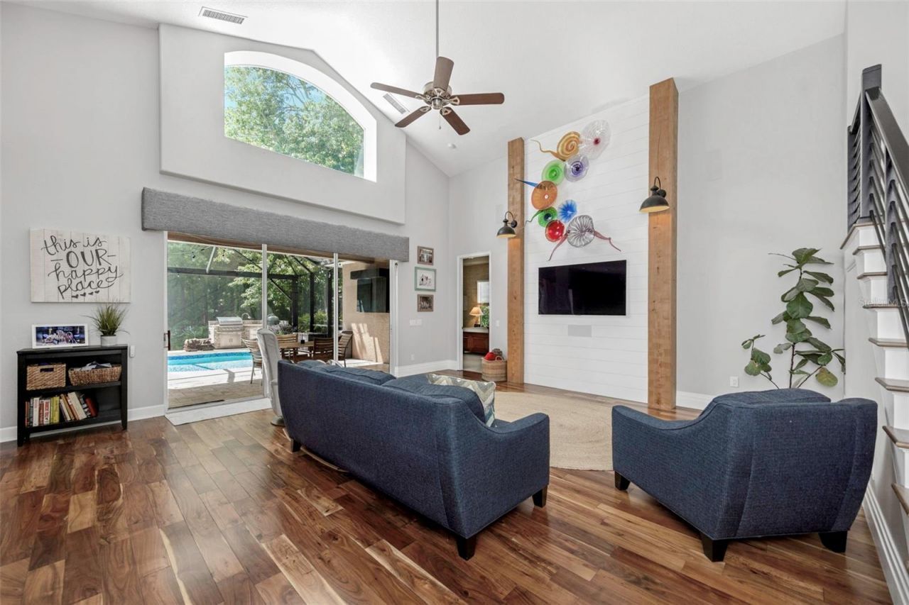 10422 Greendale Drive, Tampa, FL 33626 Photo