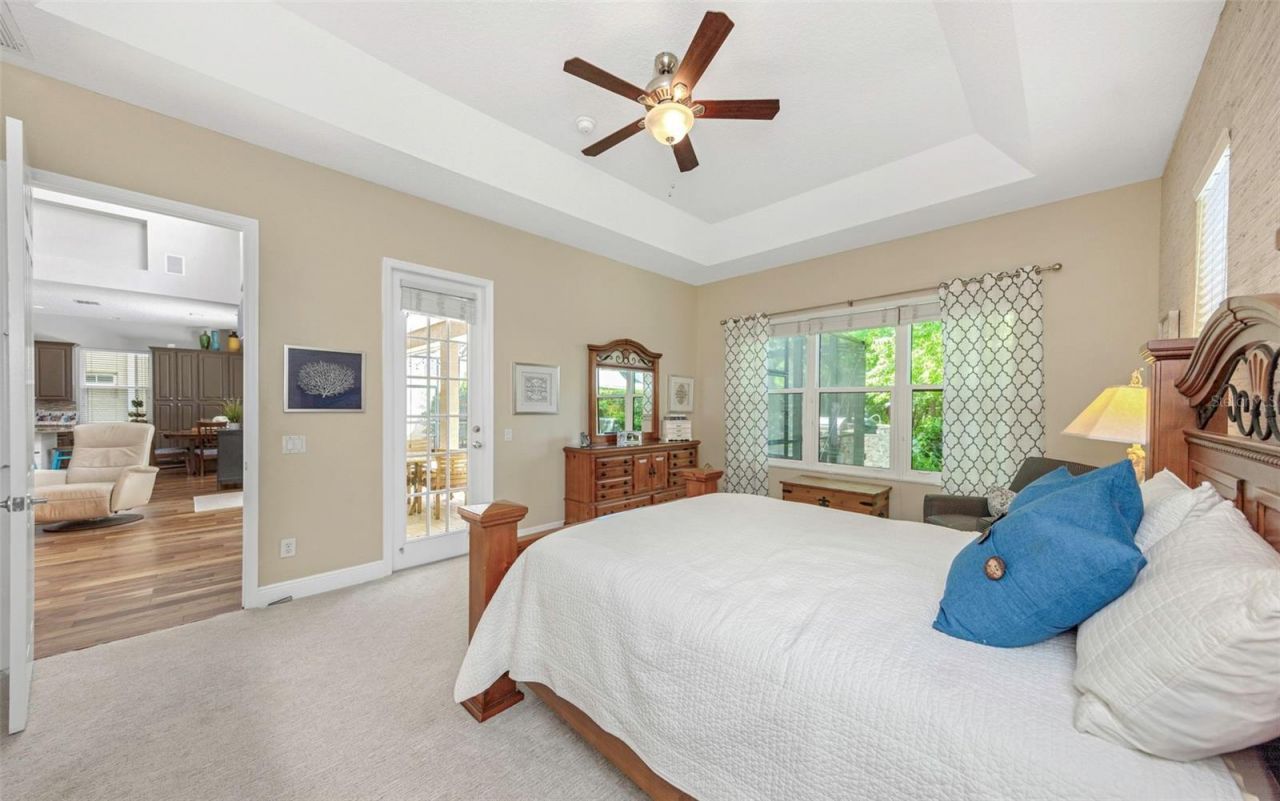 10422 Greendale Drive, Tampa, FL 33626 Photo