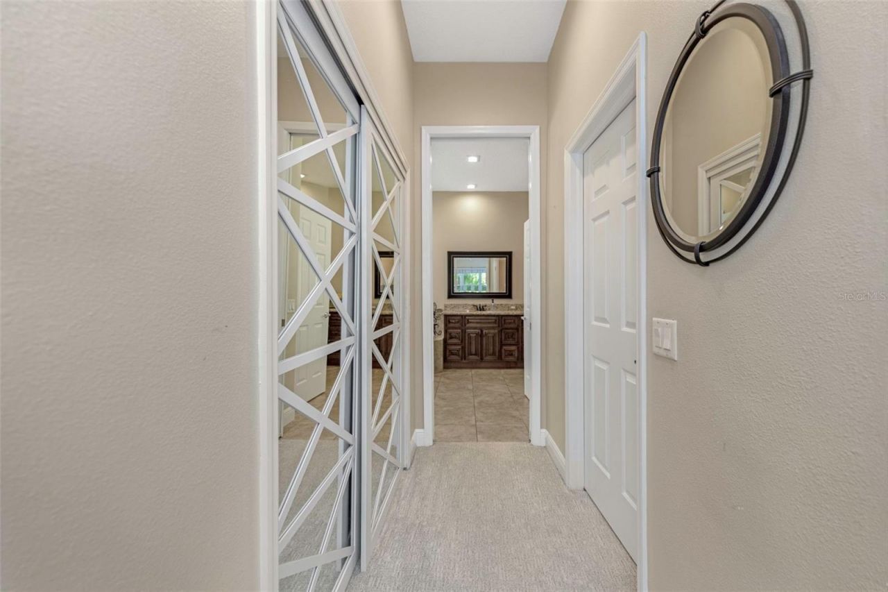 10422 Greendale Drive, Tampa, FL 33626 Photo