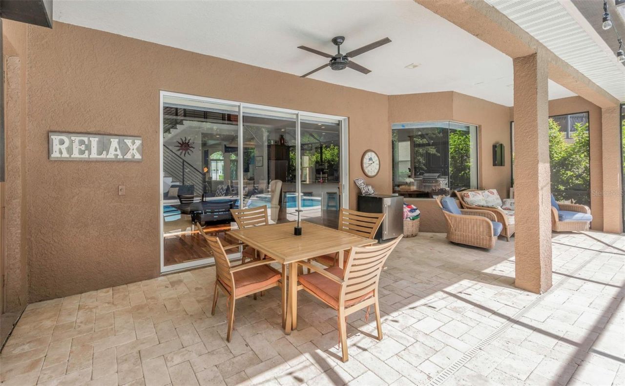 10422 Greendale Drive, Tampa, FL 33626 Photo