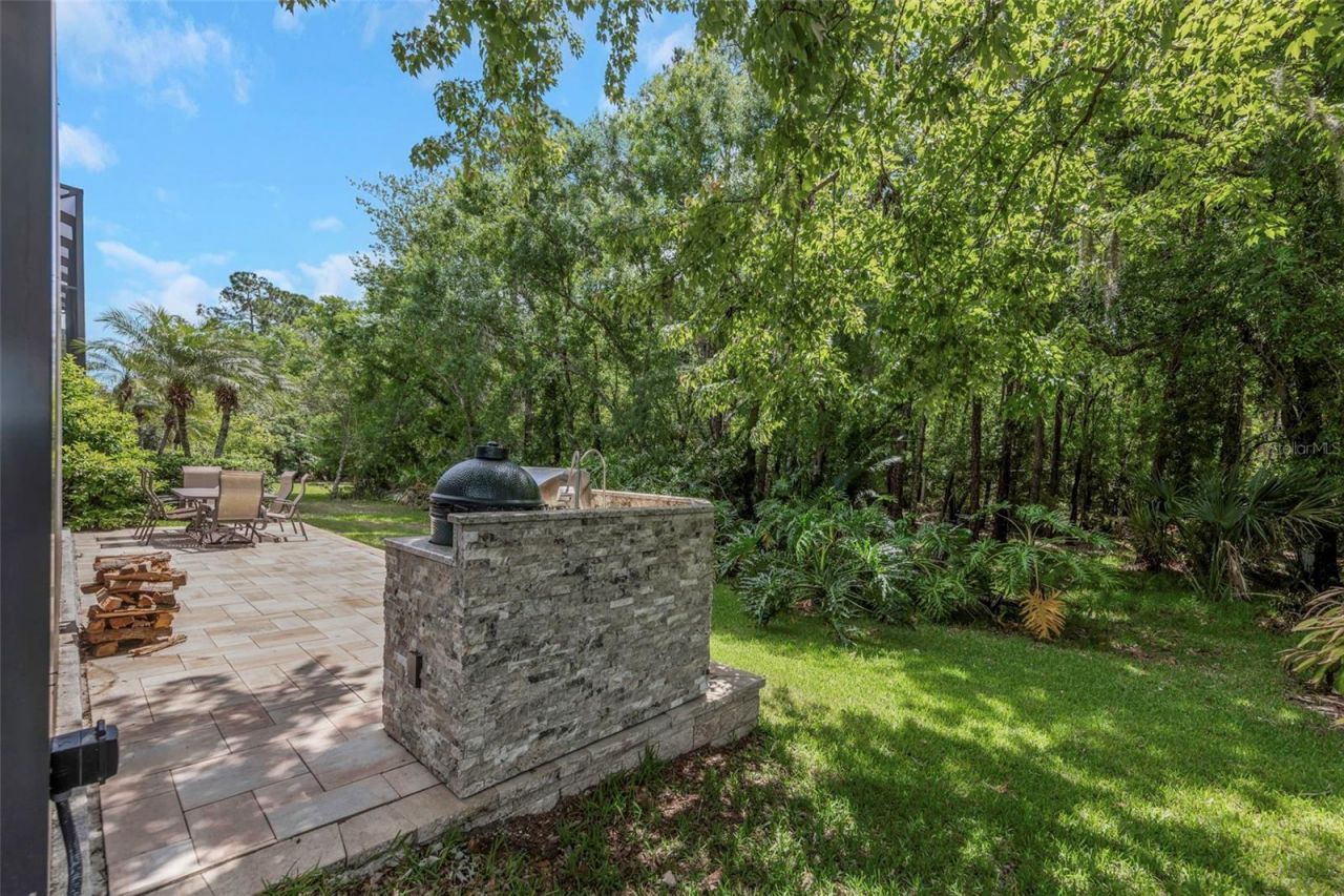 10422 Greendale Drive, Tampa, FL 33626 Photo