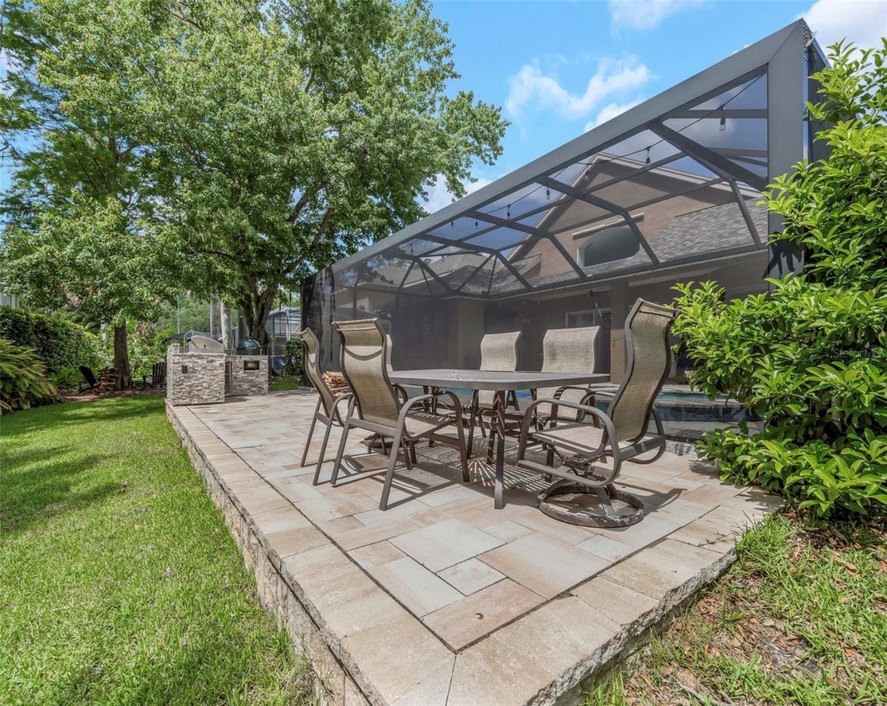 10422 Greendale Drive, Tampa, FL 33626 Photo