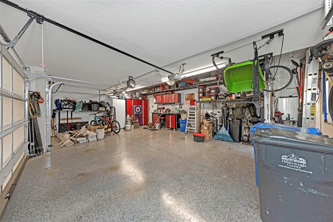 10422 Greendale Drive, Tampa, FL 33626 Photo