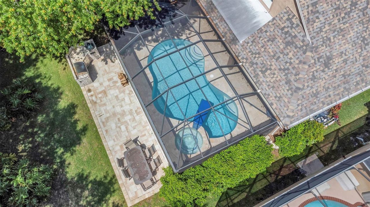 10422 Greendale Drive, Tampa, FL 33626 Photo