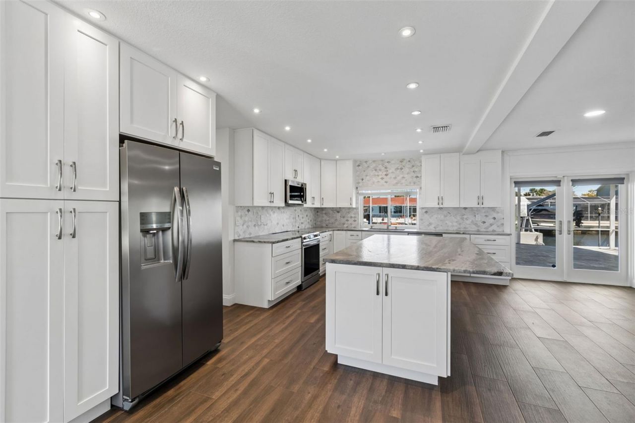 8034 Brighton Drive , Port Richey, FL 34668 Photo