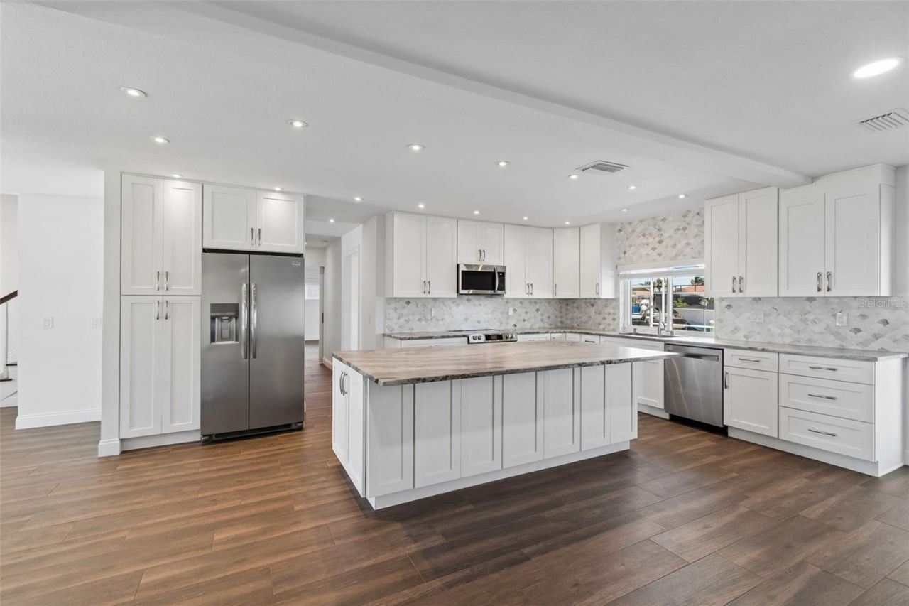 8034 Brighton Drive , Port Richey, FL 34668 Photo