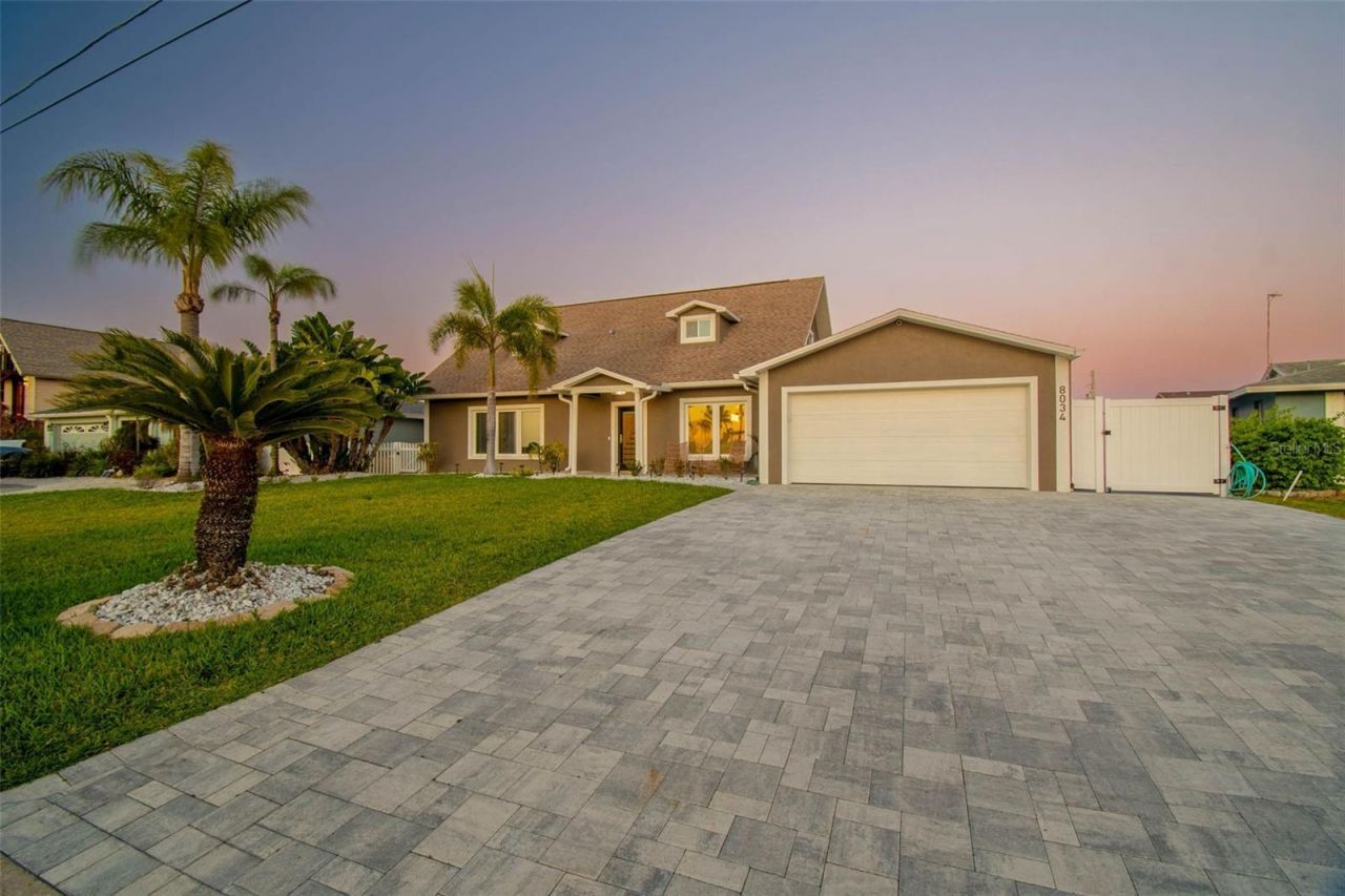 8034 Brighton Drive , Port Richey, FL 34668 Photo