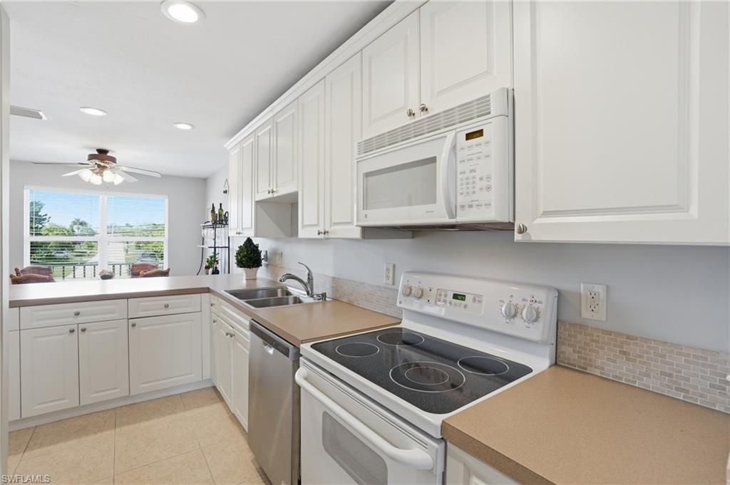 912 SE 46th St , Unit 201, Cape Coral, FL 33904 Photo