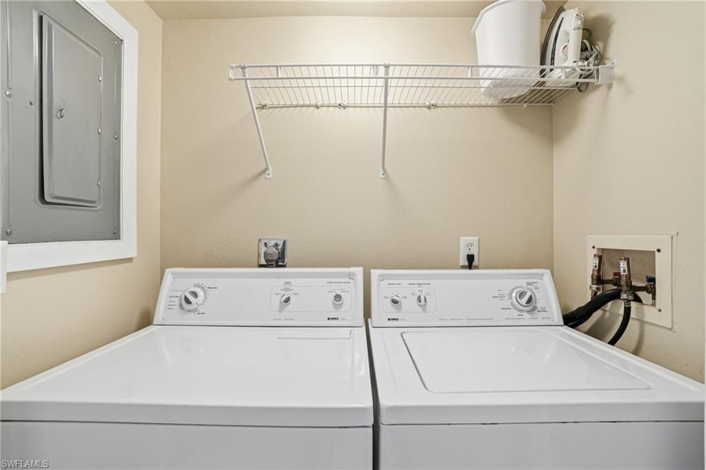912 SE 46th St, Unit 201, Cape Coral, FL 33904 Photo