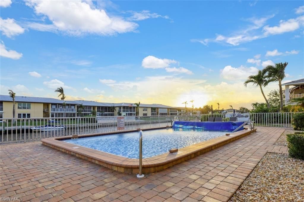 912 SE 46th St, Unit 201, Cape Coral, FL 33904 Photo